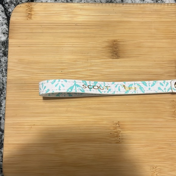 scout wristlet - Picture 3 of 4